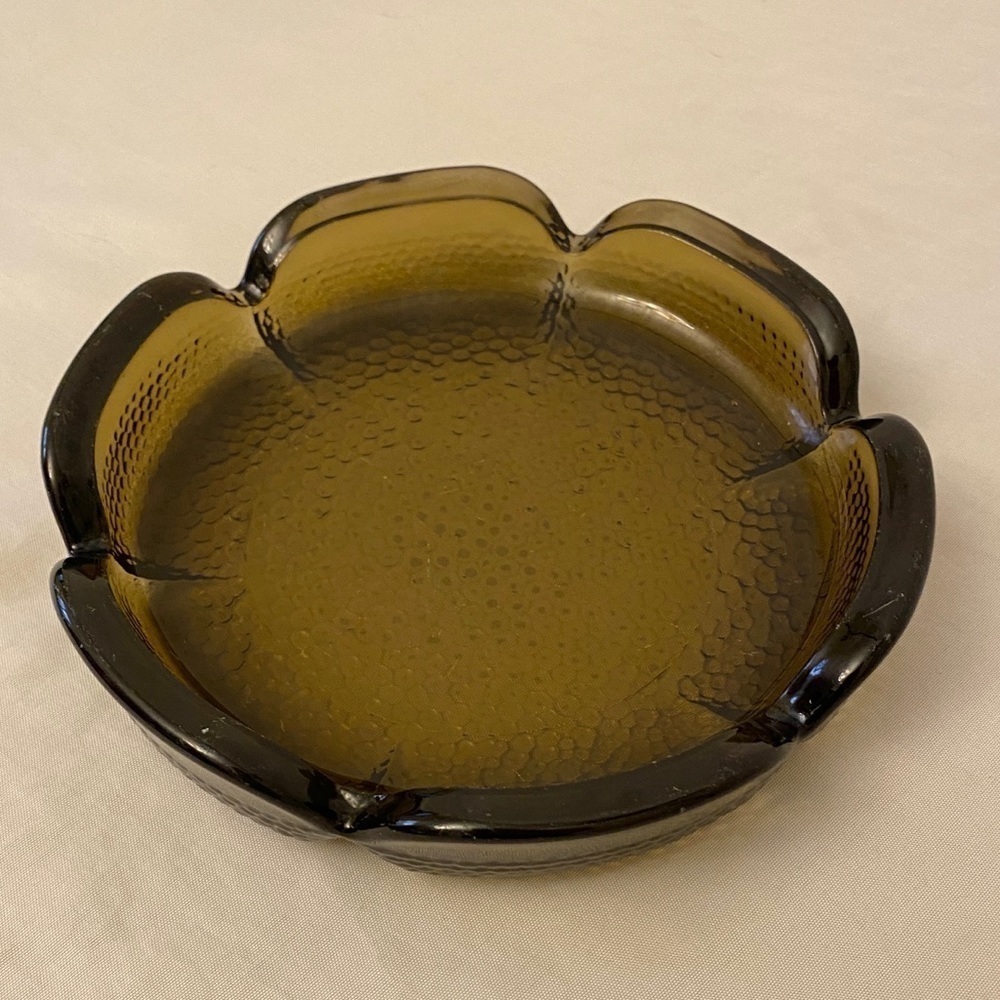 Vintage Large Lotus Flower Ashtray, Avocado/Amber Color Glass, 1970’s Decor